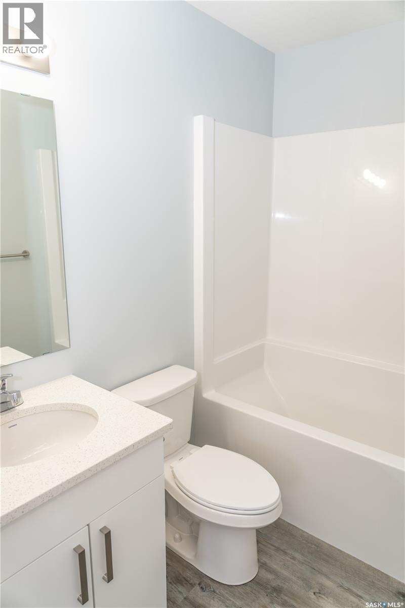 306 Stehwien Street Property Photo 23