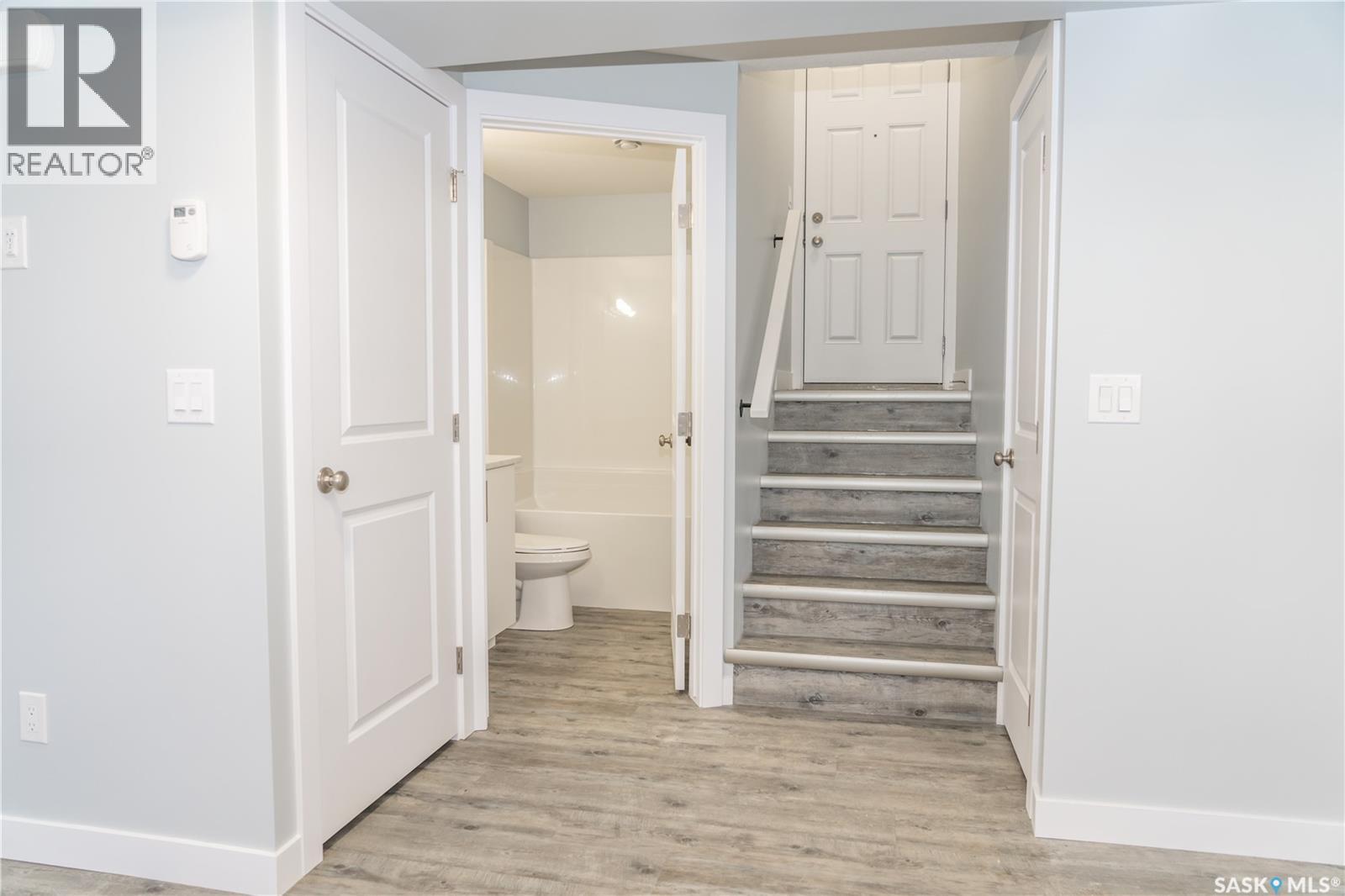 306 Stehwien Street Property Photo 31