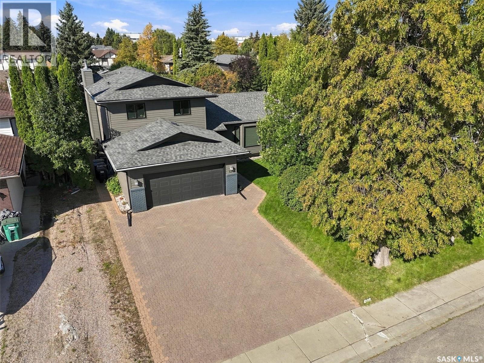 139 Neusch Crescent Property Photo 3