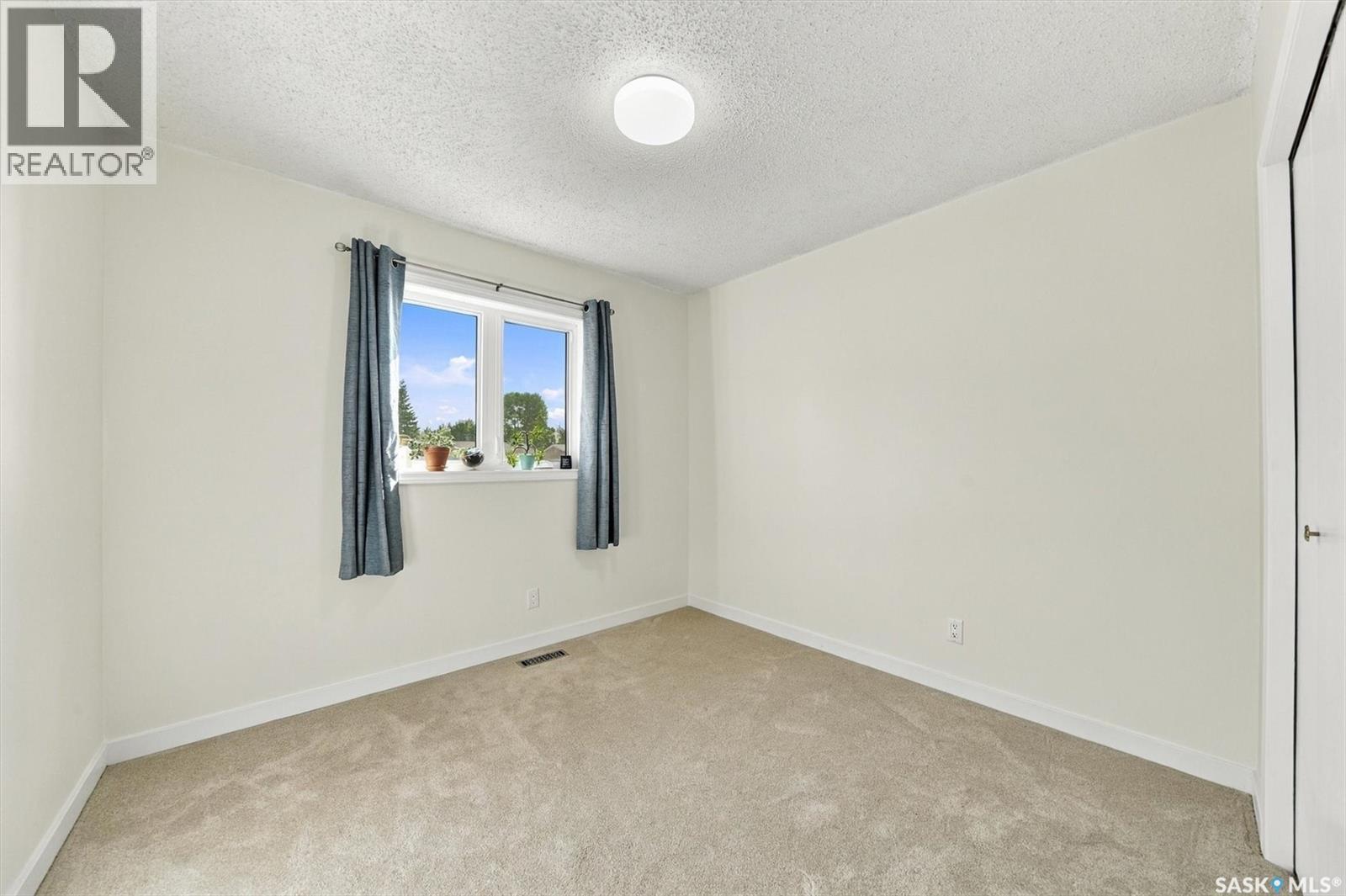 139 Neusch Crescent Property Photo 29