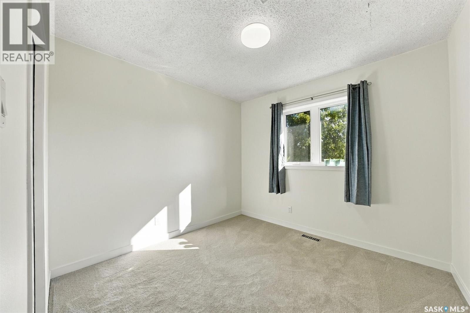 139 Neusch Crescent Property Photo 33
