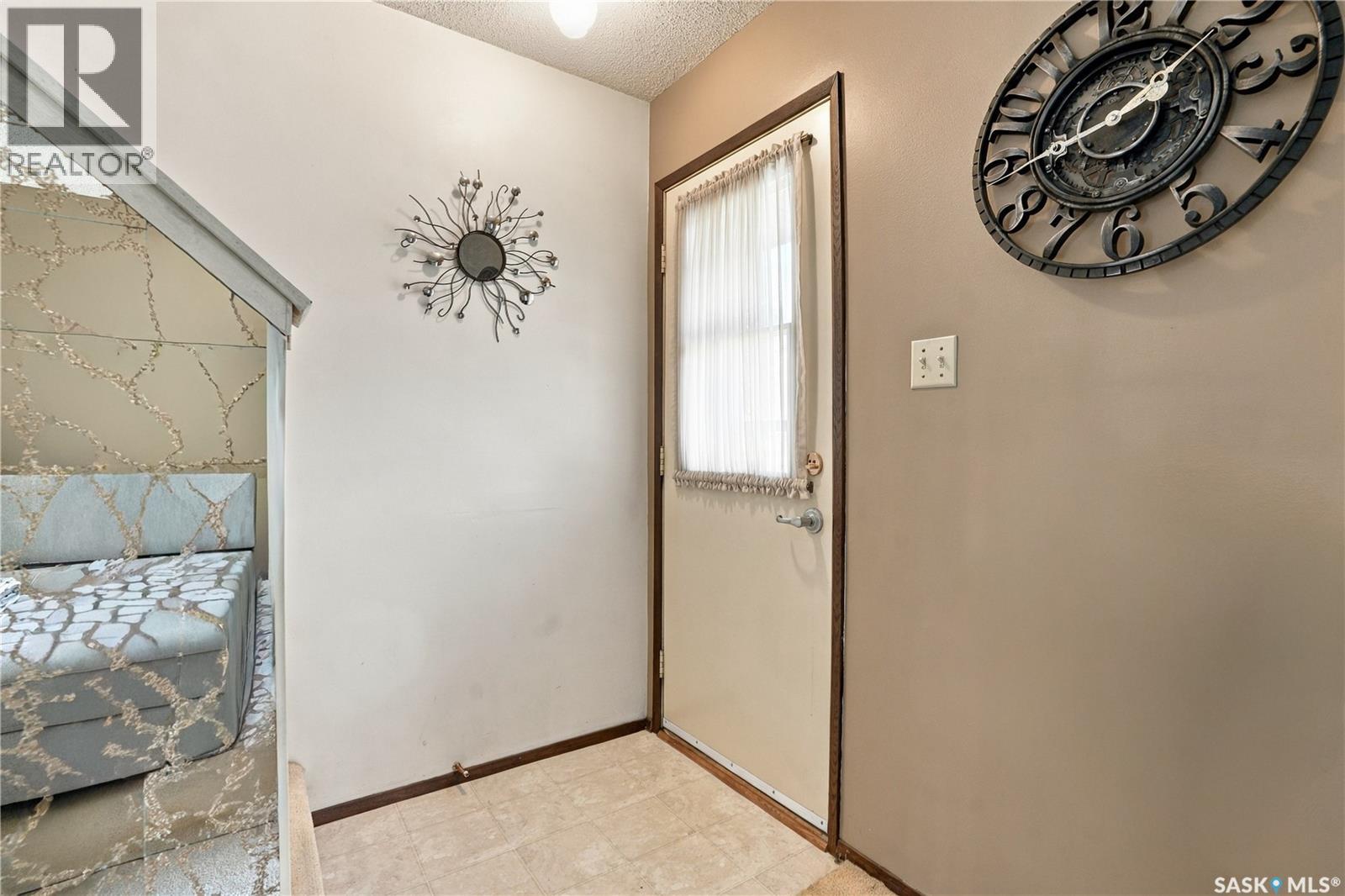 31 1128 Mckercher Drive Property Photo 3