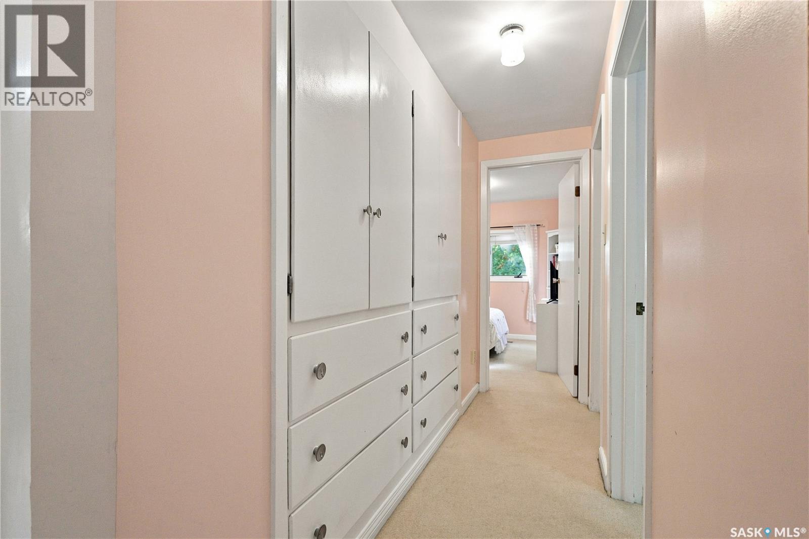 1519 Munroe Avenue S Property Photo 31