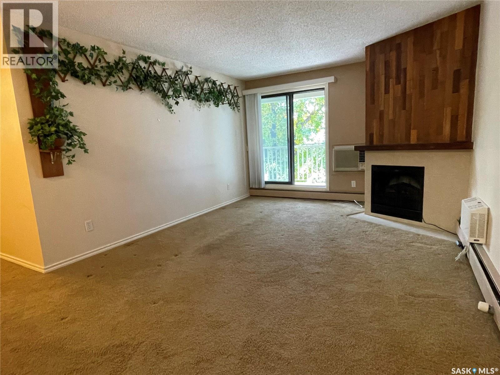 204A1 1121 Mckercher DRIVE Property Photo 1
