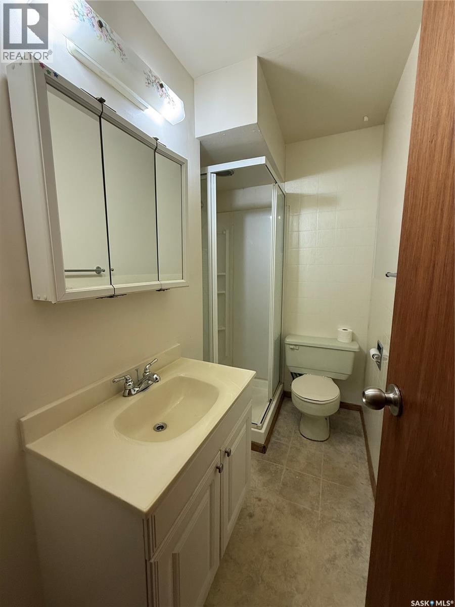 1204 Ewart Avenue Property Photo 34