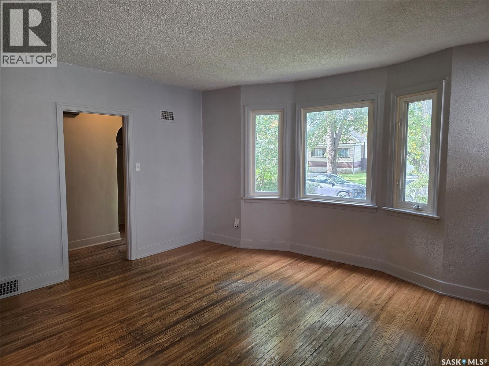 1365 Princess Street Property Photo 3
