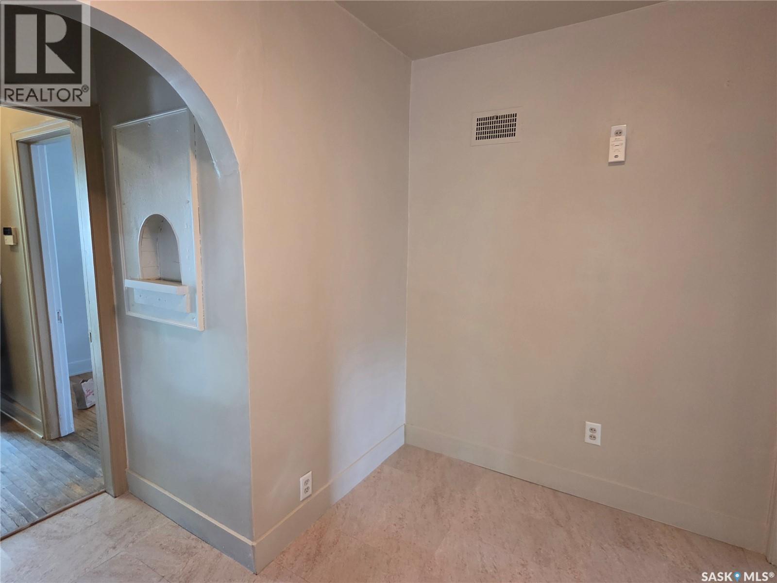 1365 Princess Street Property Photo 11