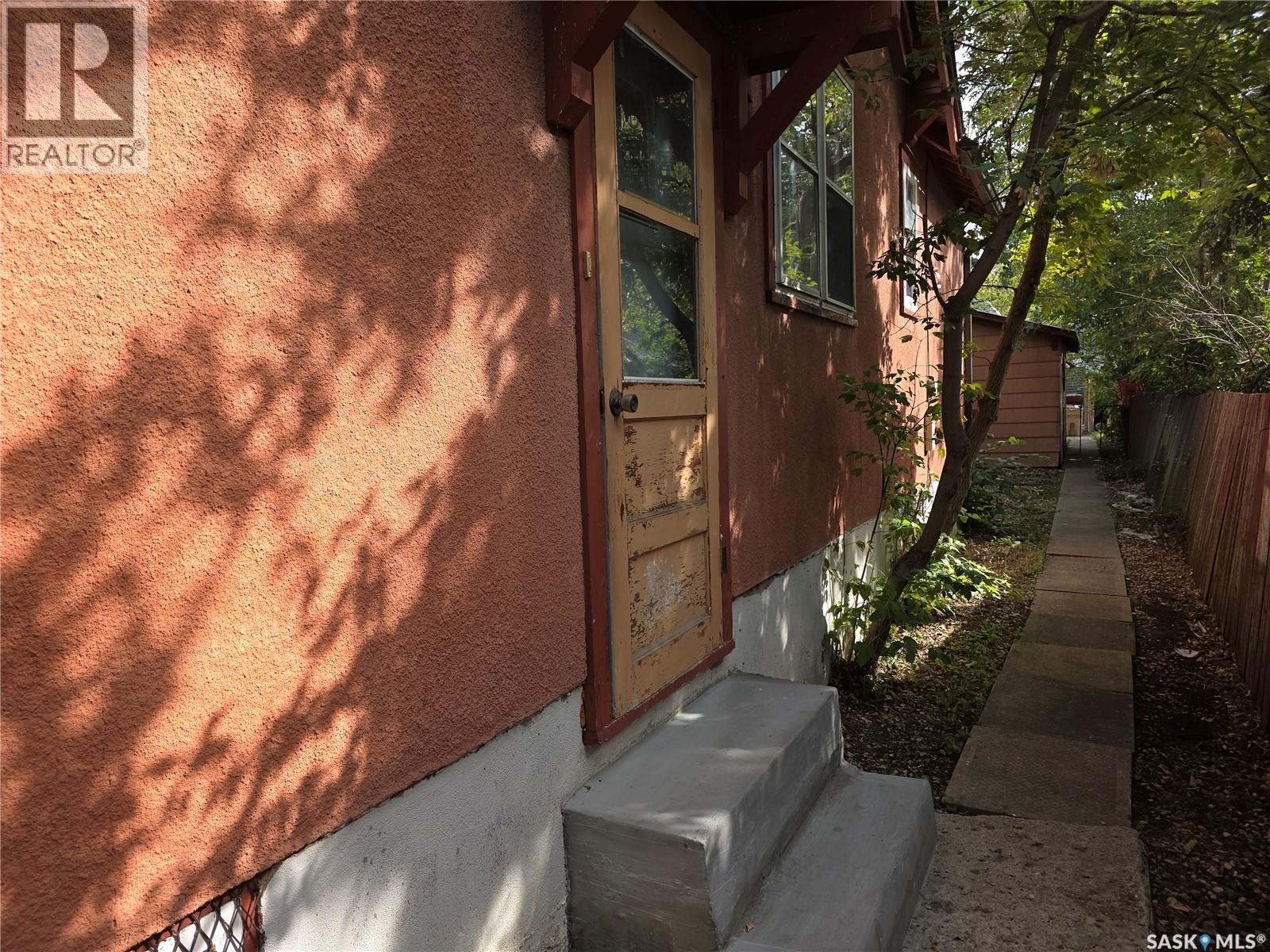 1365 Princess Street Property Photo 25
