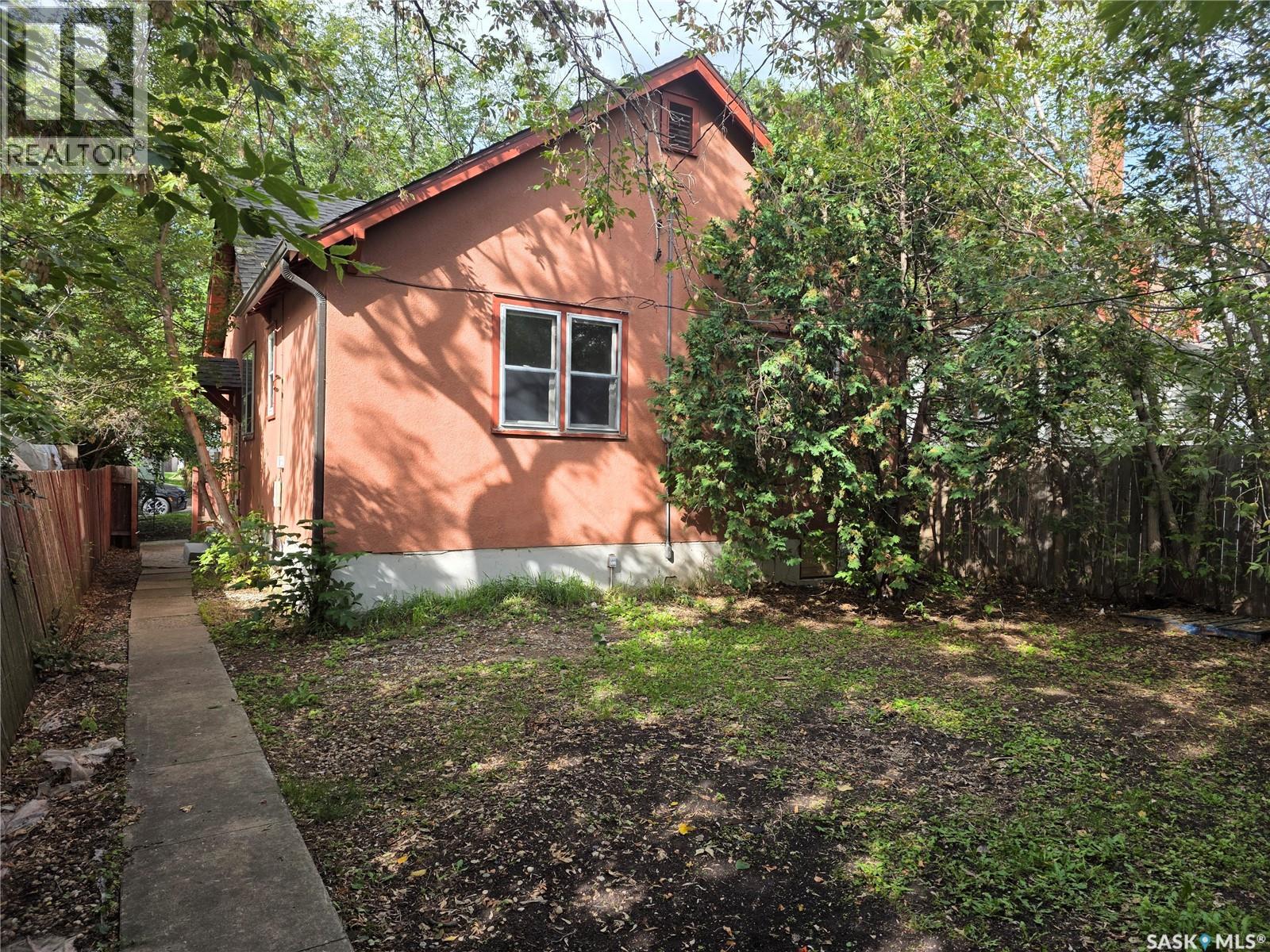 1365 Princess Street Property Photo 27