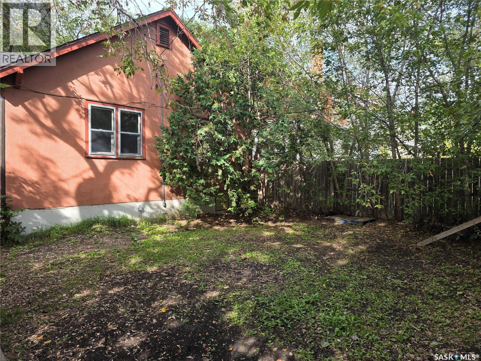 1365 Princess Street Property Photo 28