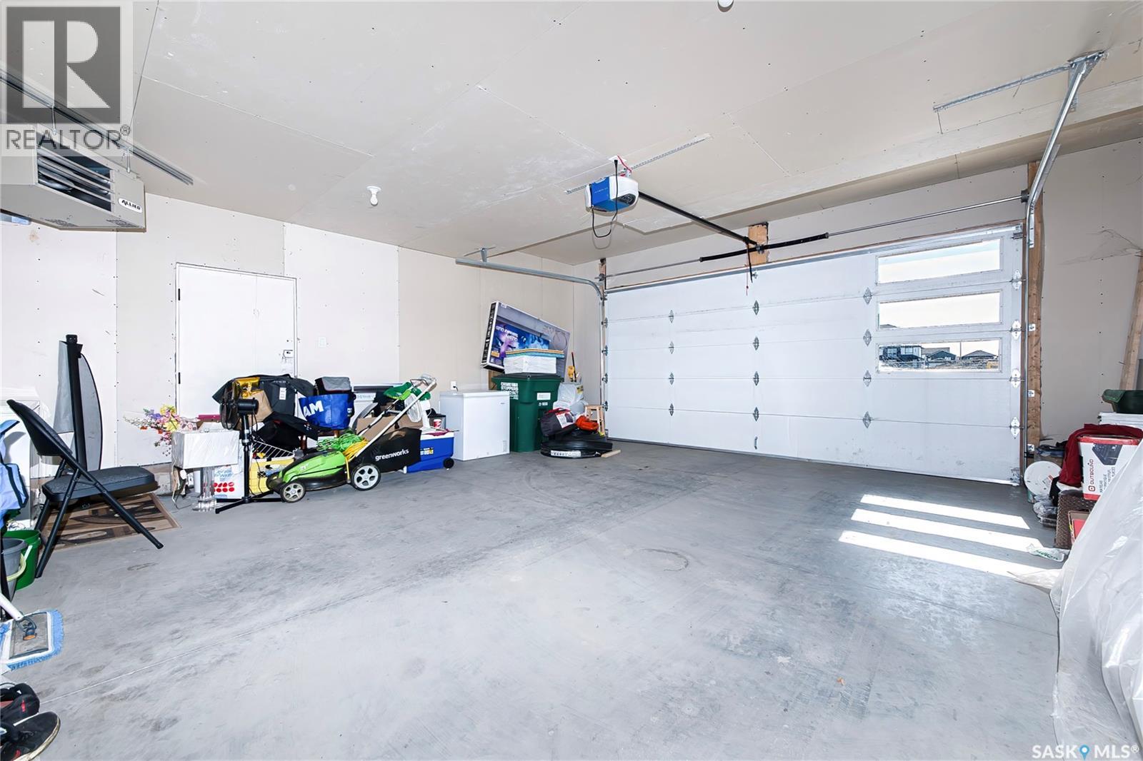 106 Kenaschuk Crescent Property Photo 44