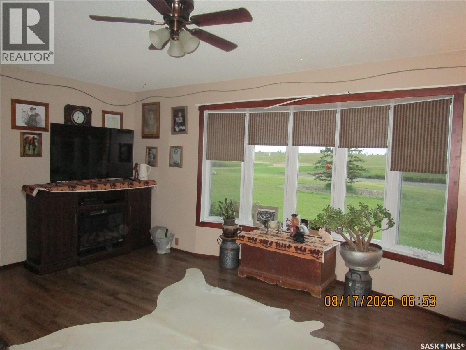Mills Acreage - Property Photo 3