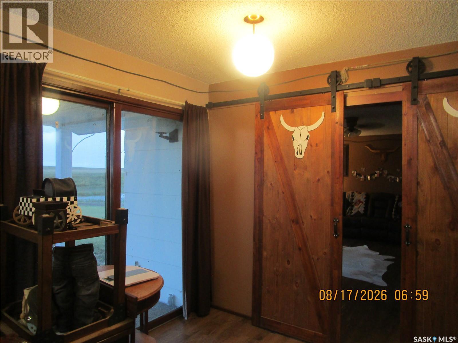 Mills Acreage - Property Photo 6