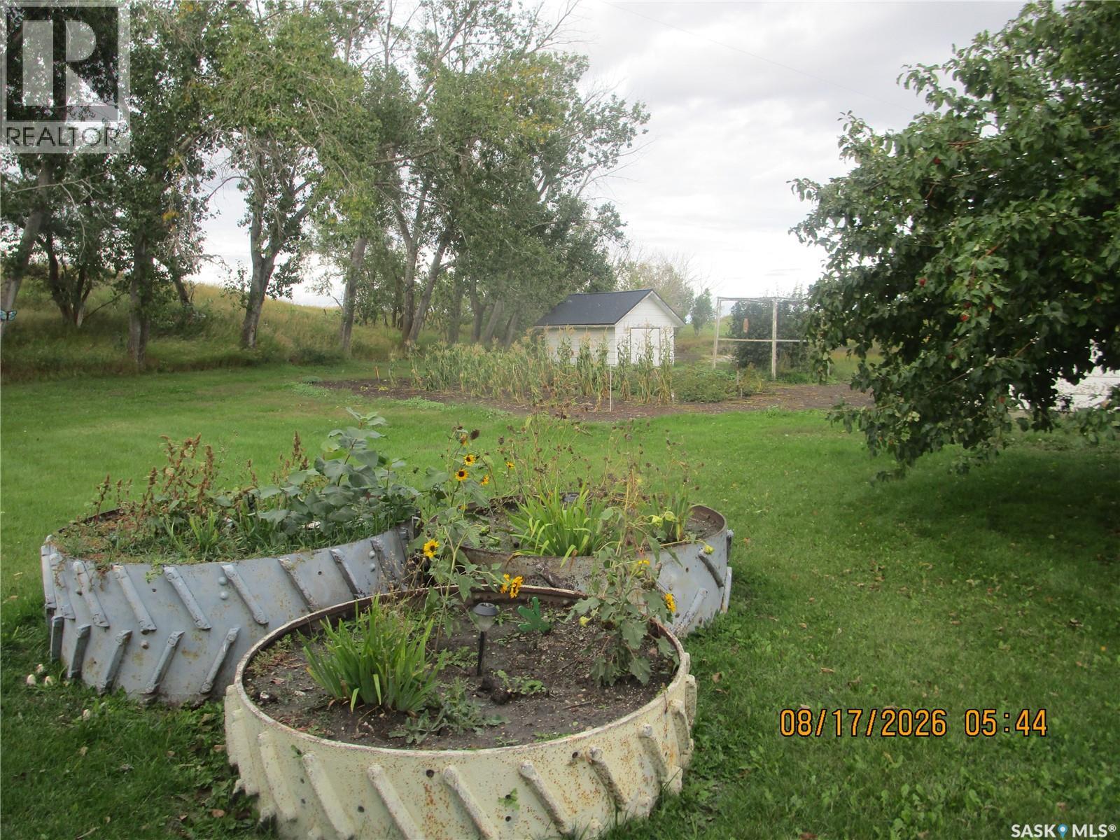 Mills Acreage - Property Photo 20