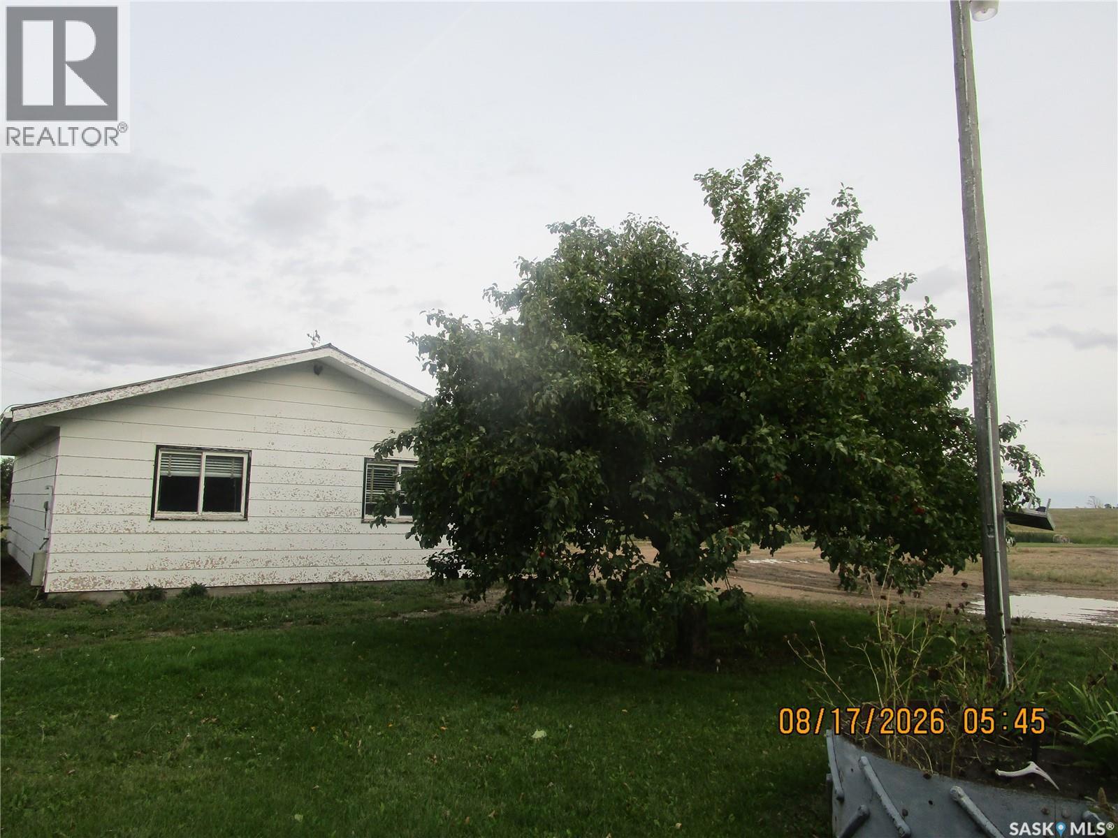 Mills Acreage - Property Photo 25