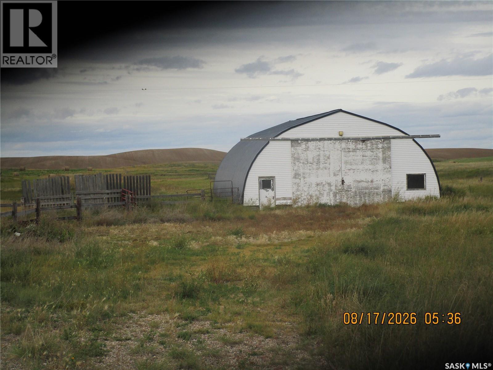 Mills Acreage - Property Photo 26