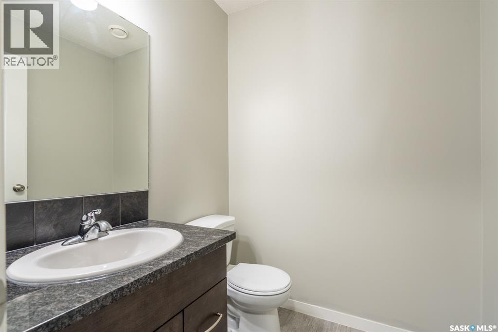 113 1210 Empress Street Property Photo 16