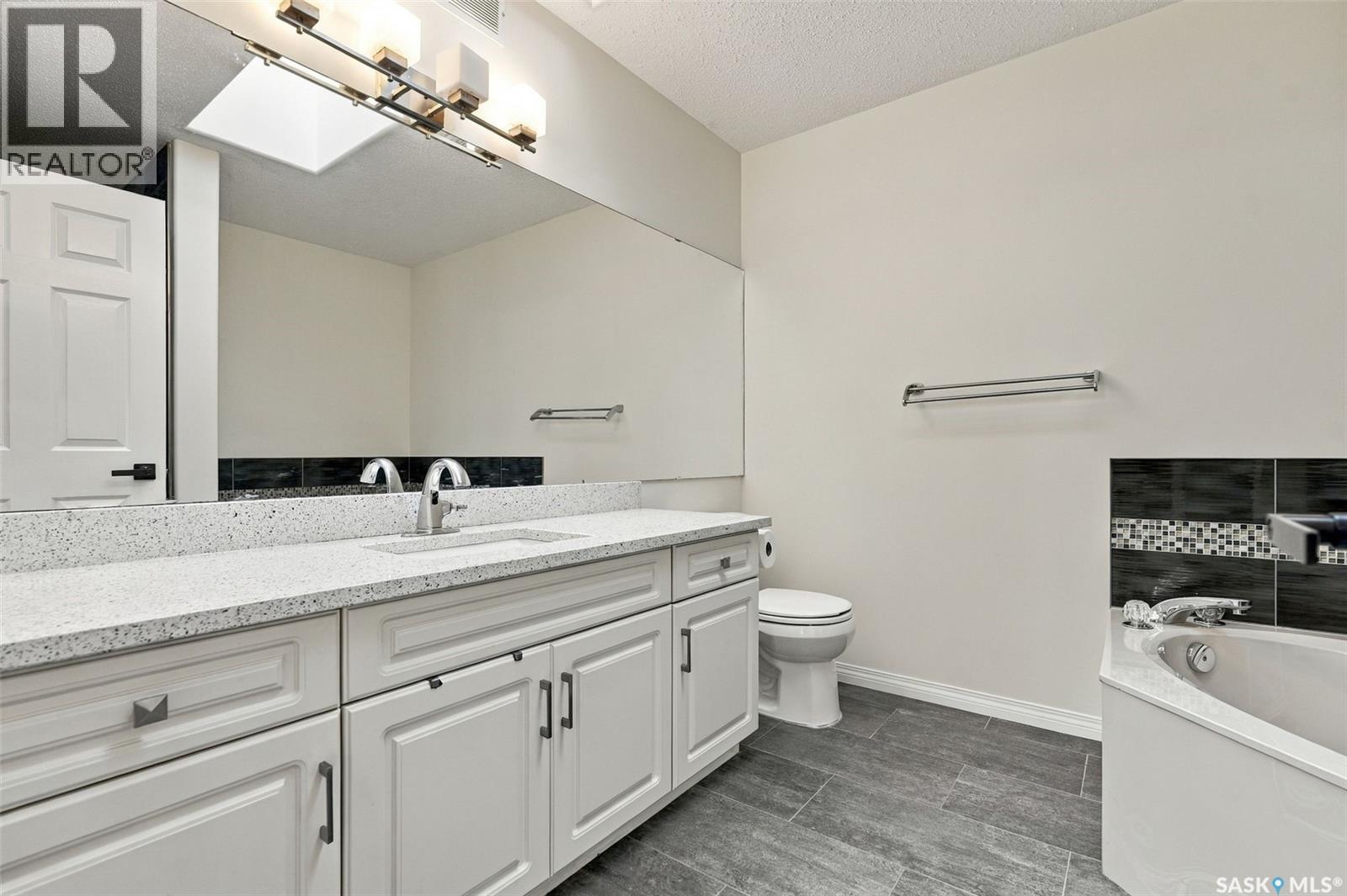 110 Braeshire Lane Property Photo 23