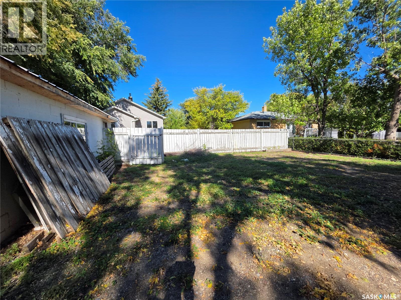 1428 Winnie Street Property Photo 29