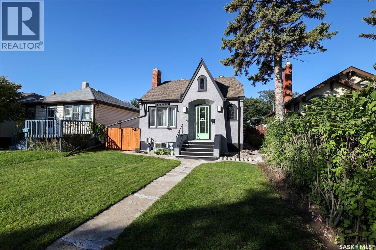 1636 Garnet STREET Property Photo 1