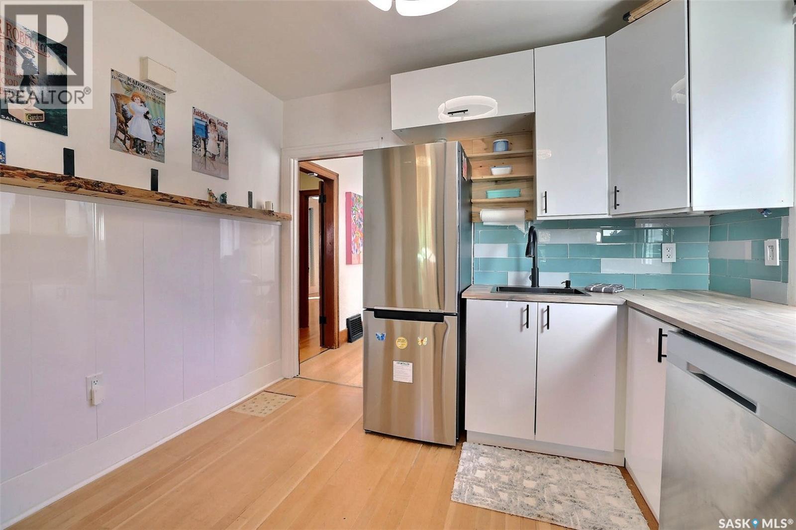 1636 Garnet Street Property Photo 10