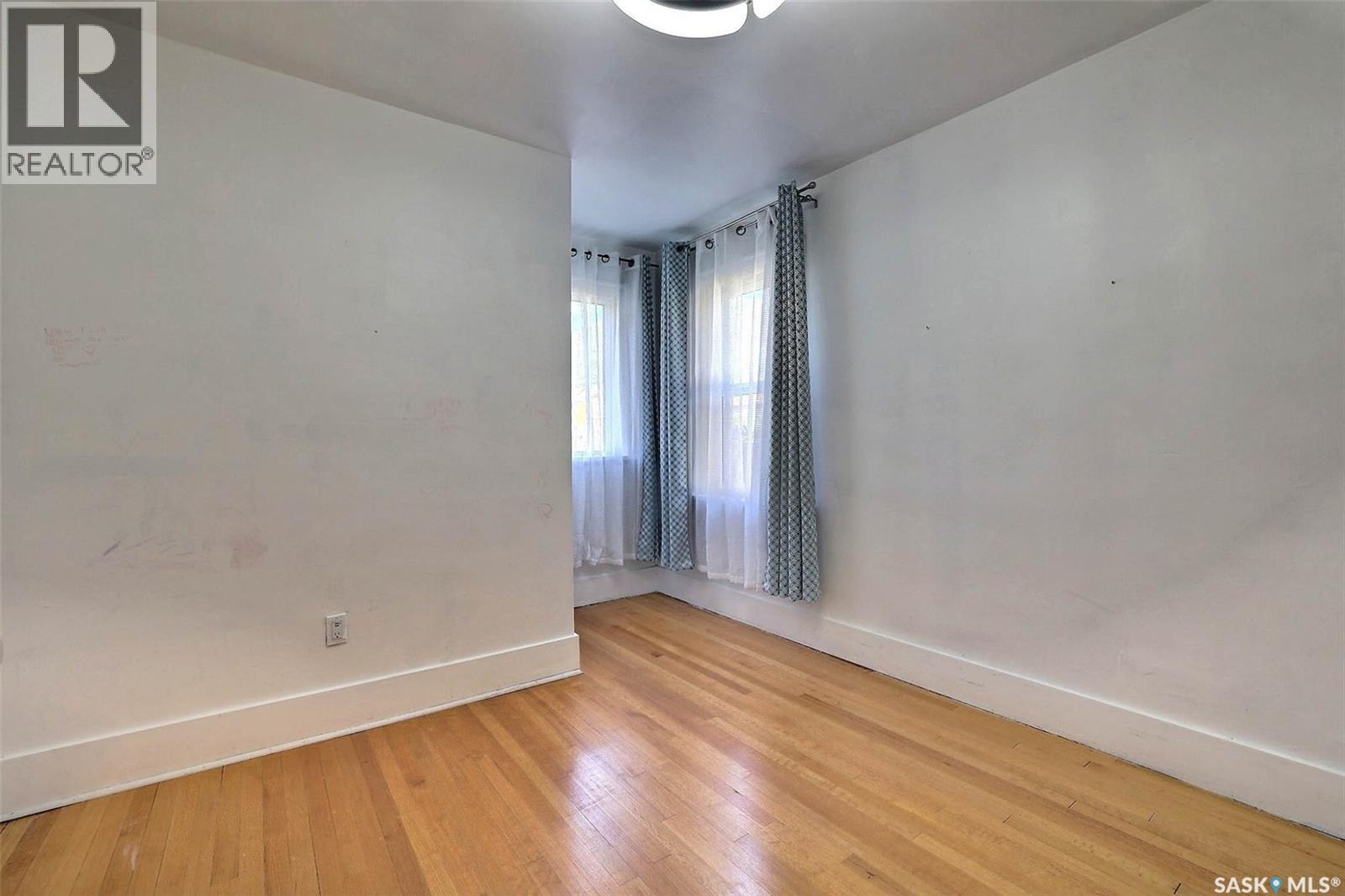 1636 Garnet Street Property Photo 15