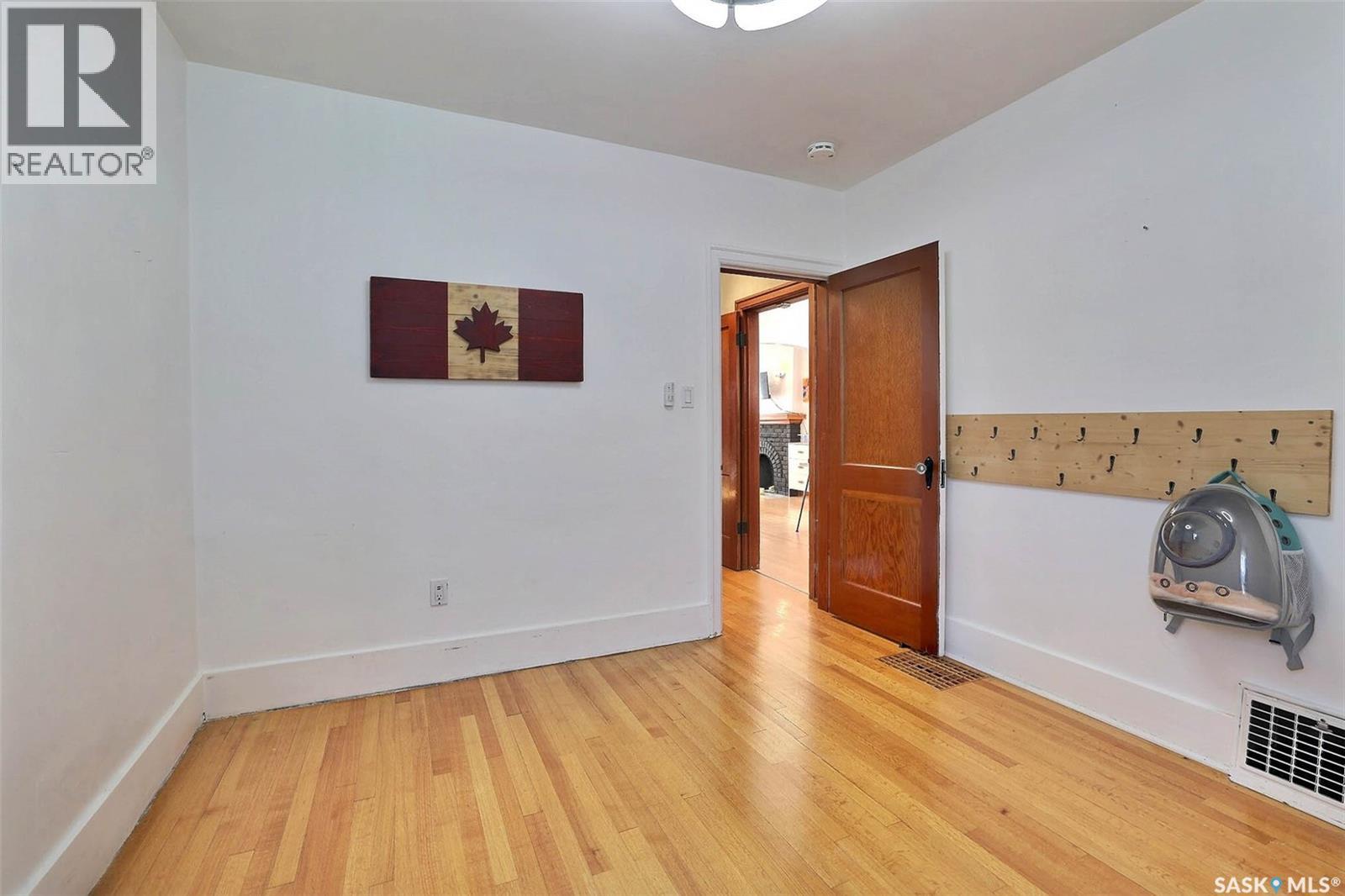 1636 Garnet Street Property Photo 16