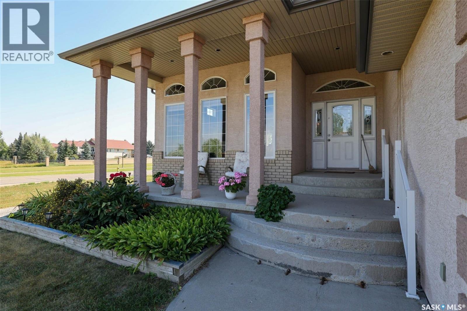 78 Woods Crescent Property Photo 4