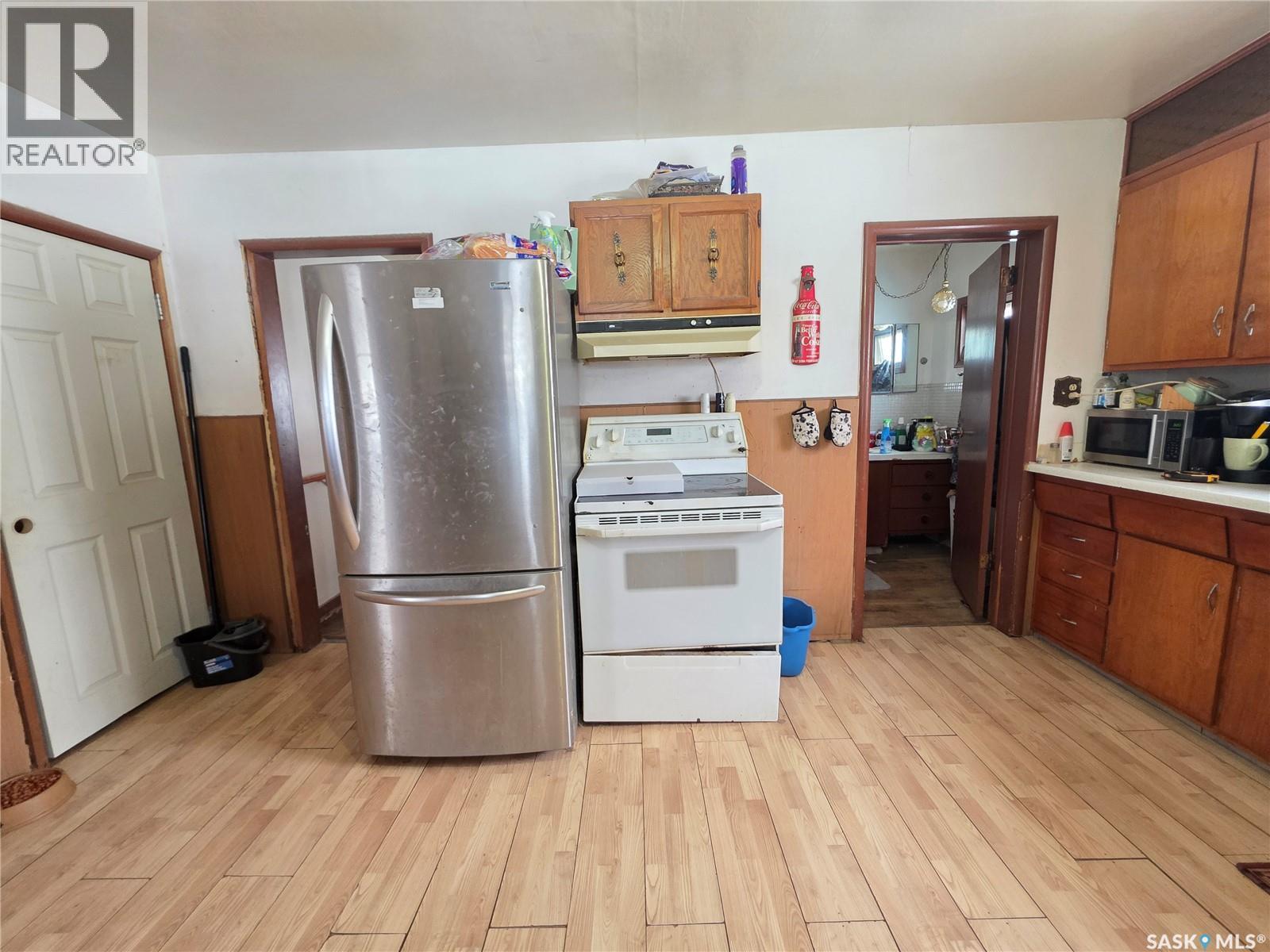 5460 Kings Avenue Property Photo 3