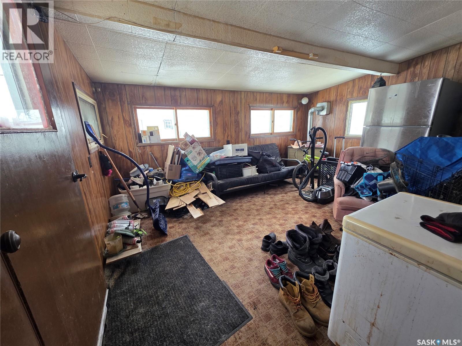 5460 Kings Avenue Property Photo 6