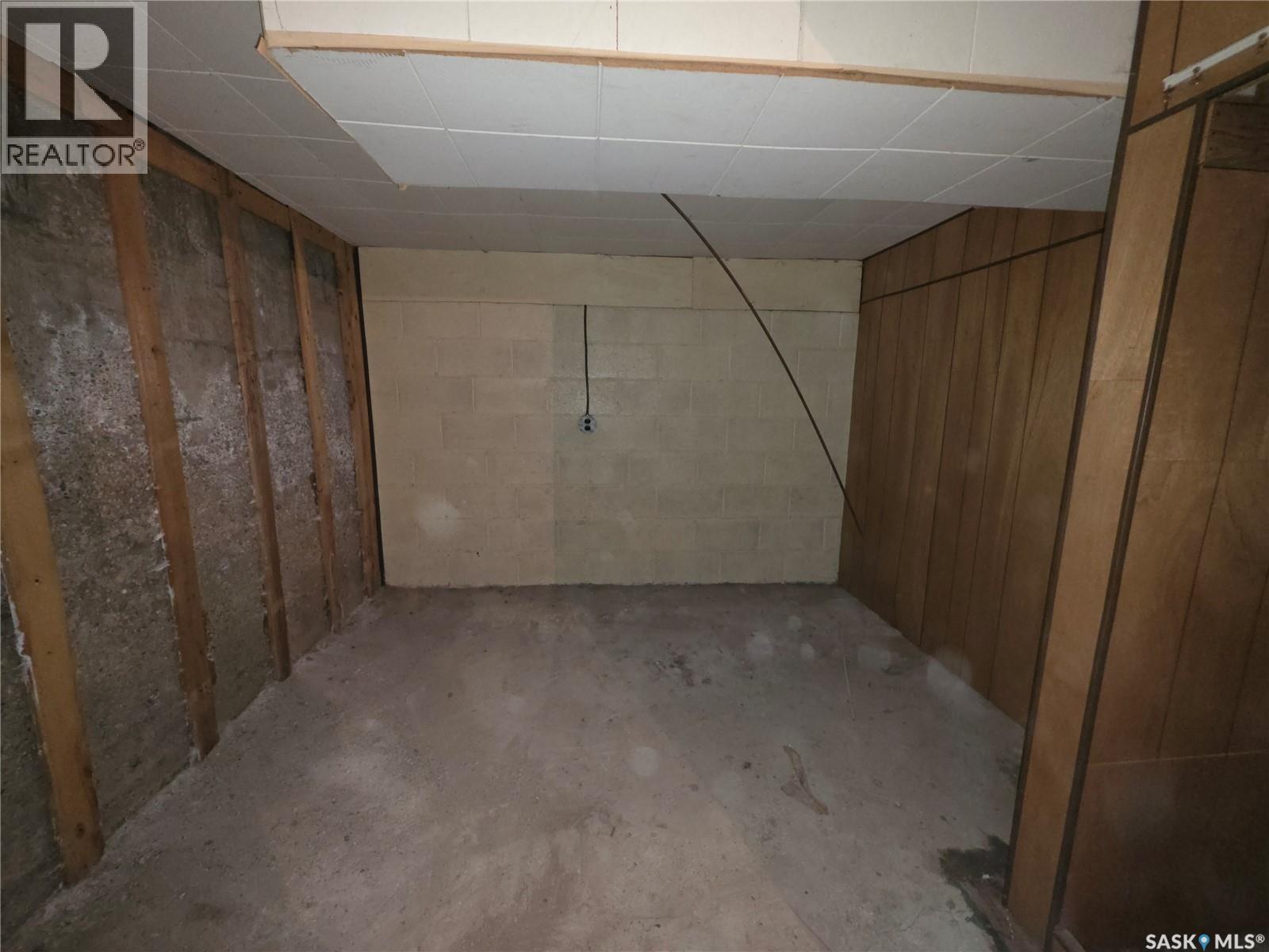 5460 Kings Avenue Property Photo 15