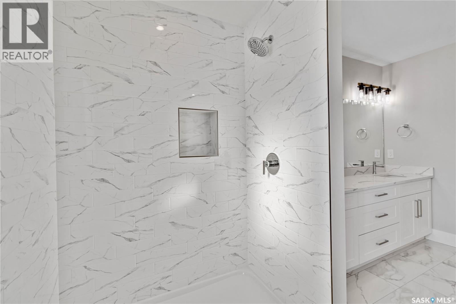 462 Yuel Crescent Property Photo 31