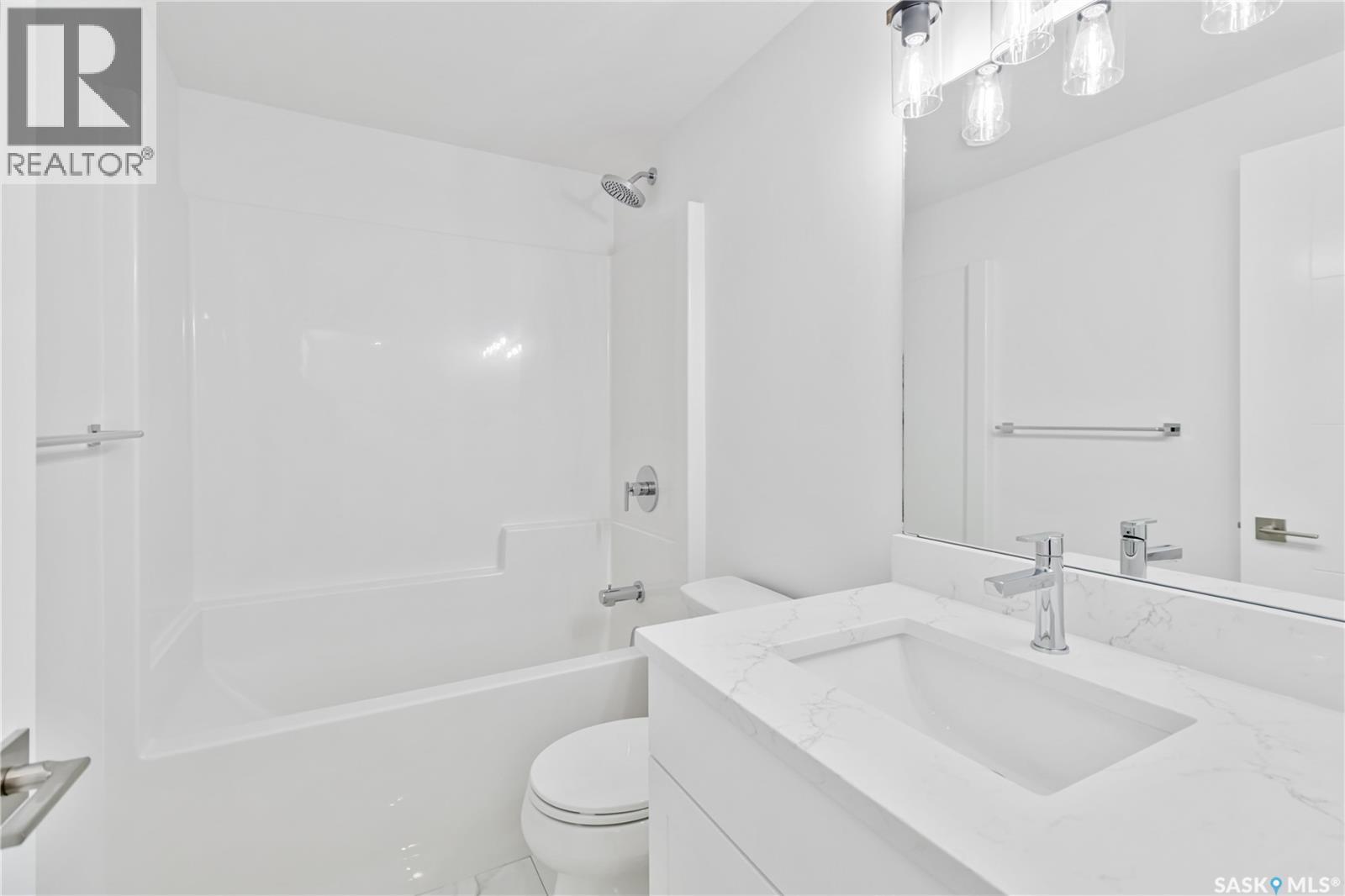 462 Yuel Crescent Property Photo 45