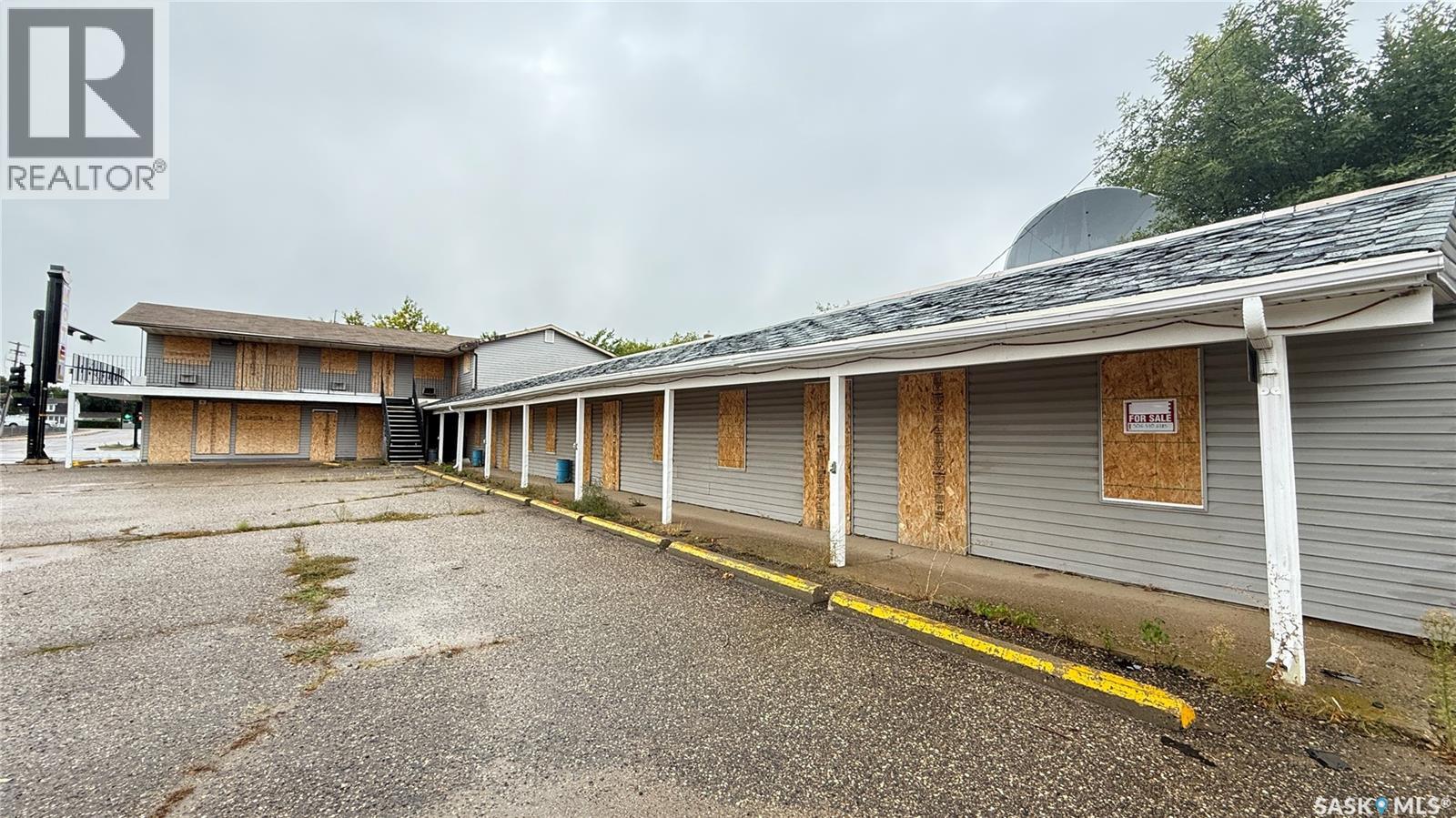 905 4th Street Property Photo 11