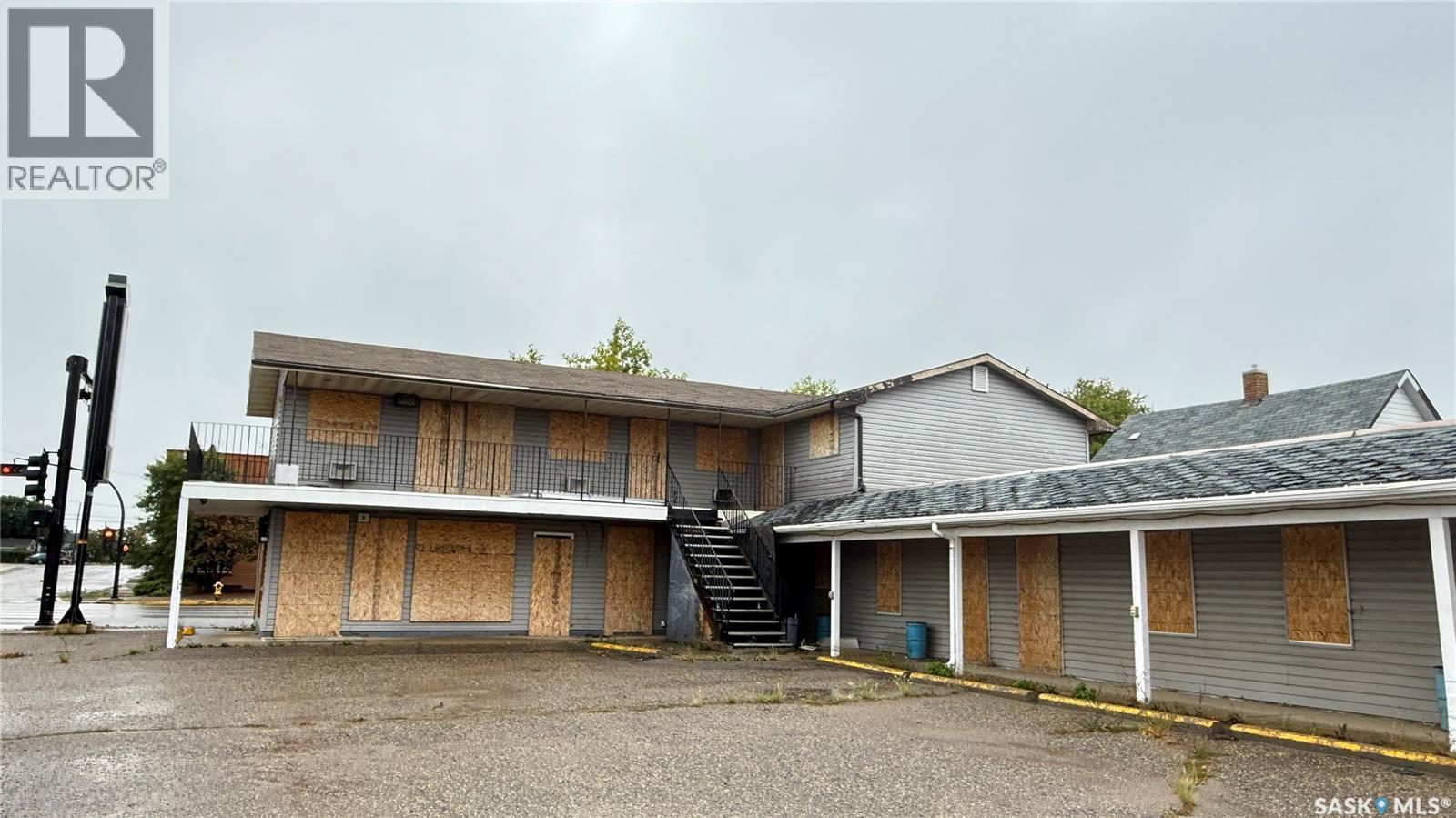 905 4th Street Property Photo 12