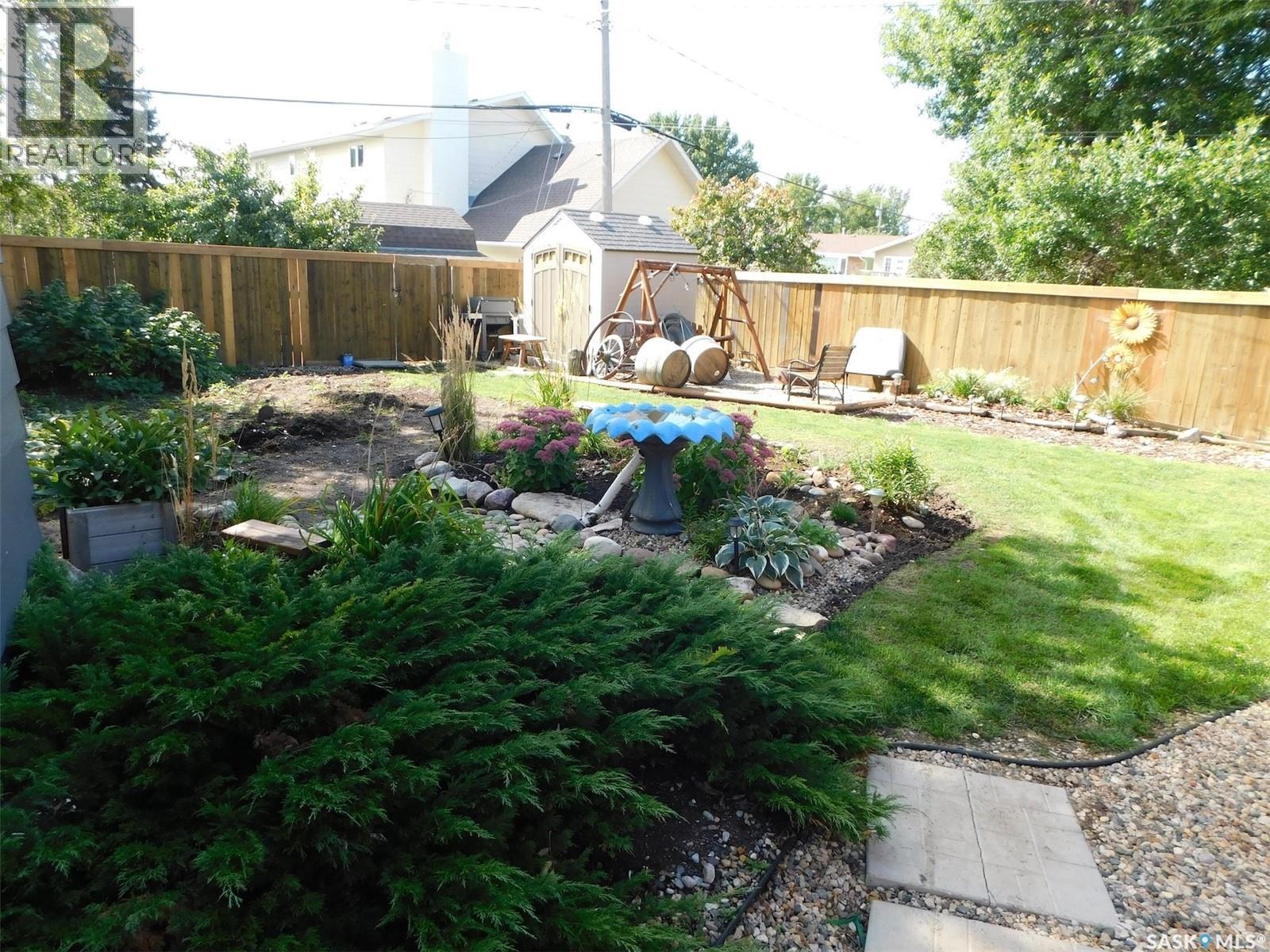 27 Kasper Crescent Property Photo 48