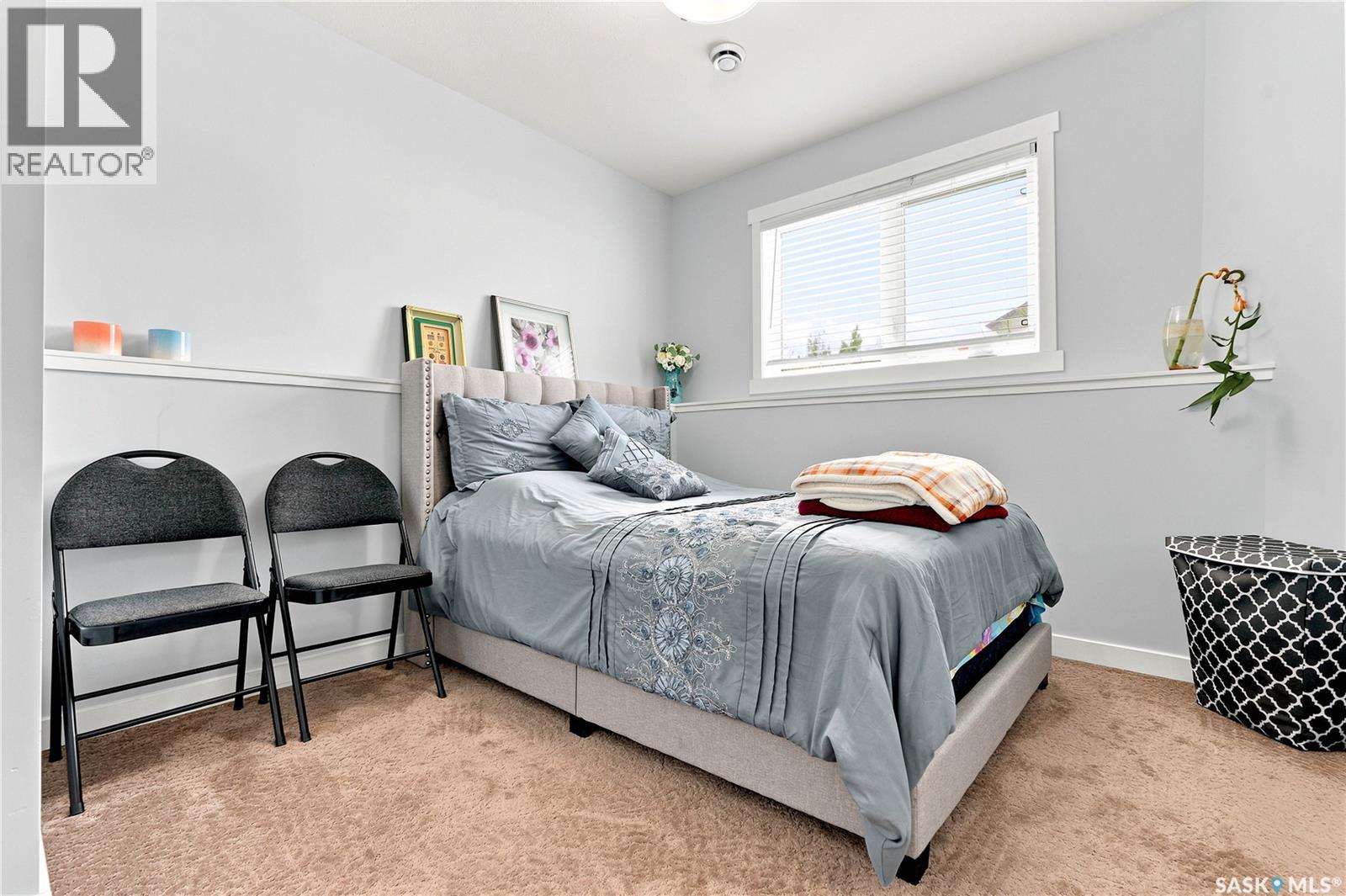 223 Ells Crescent Property Photo 39