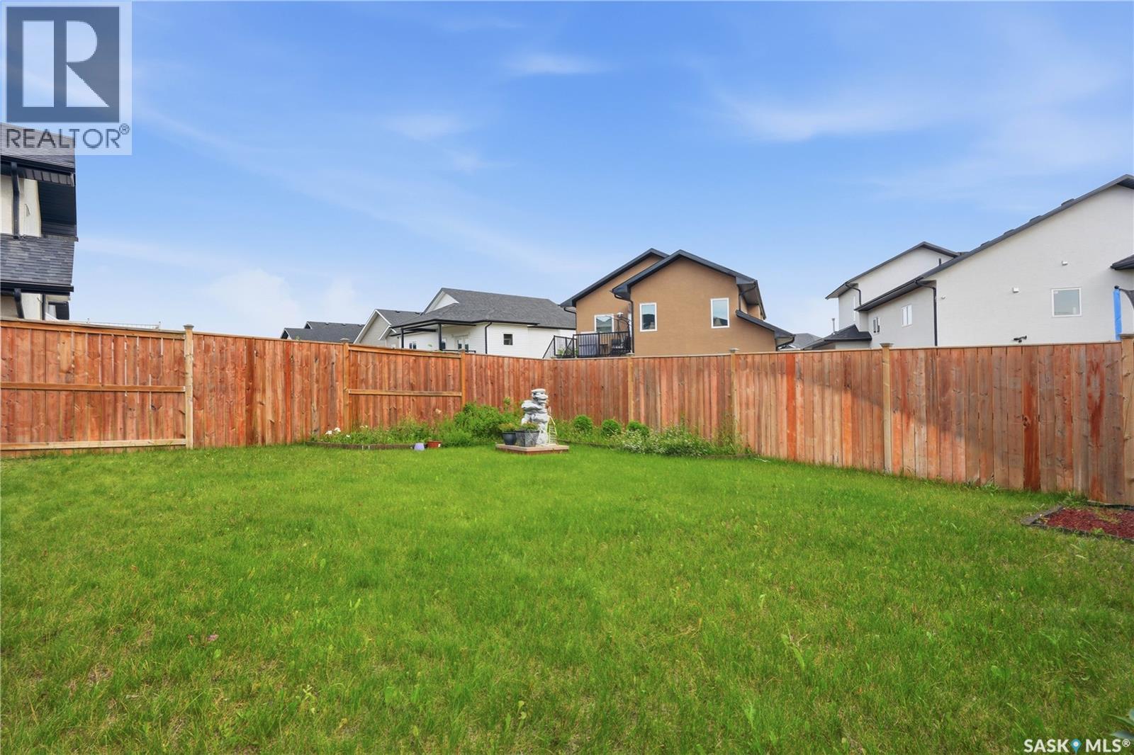 223 Ells Crescent Property Photo 63