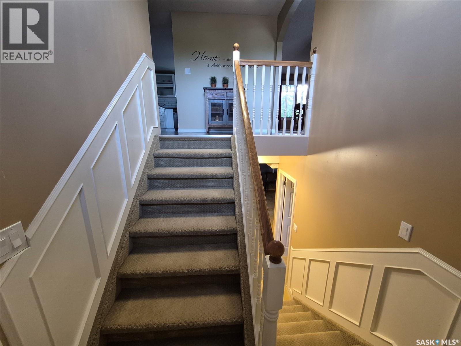 280 Hayes Drive Property Photo 2