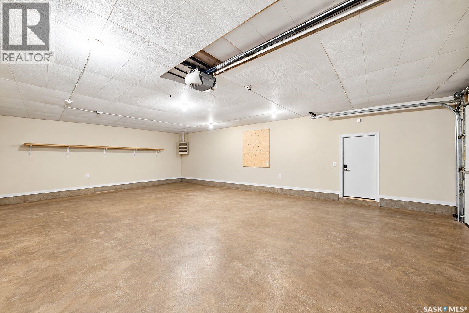 234 Winnipeg Avenue S Property Photo 29