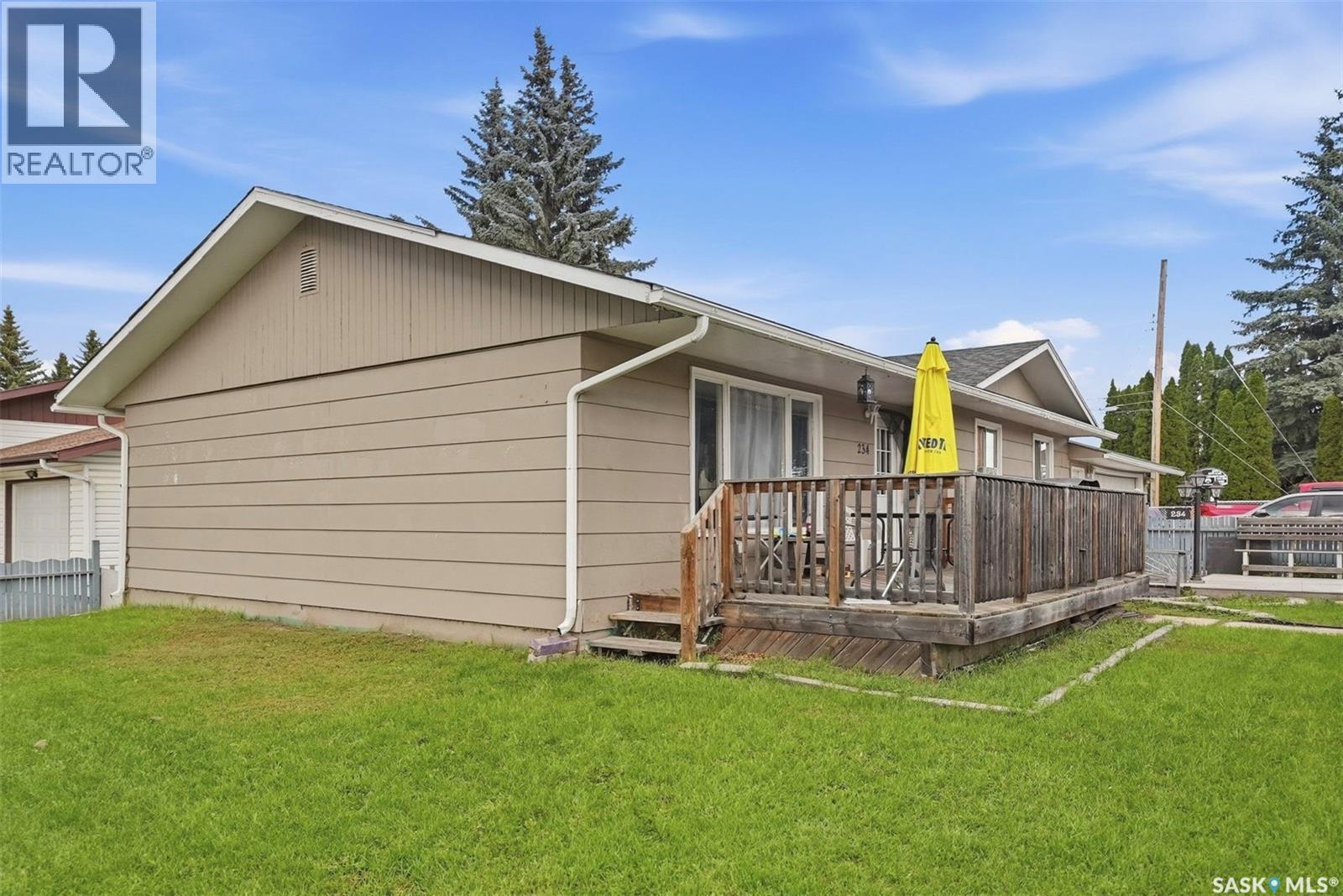 234 Winnipeg Avenue S Property Photo 39