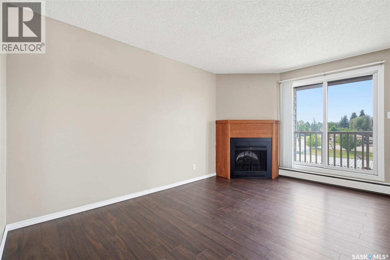 308 203 Tait Place Property Photo 11