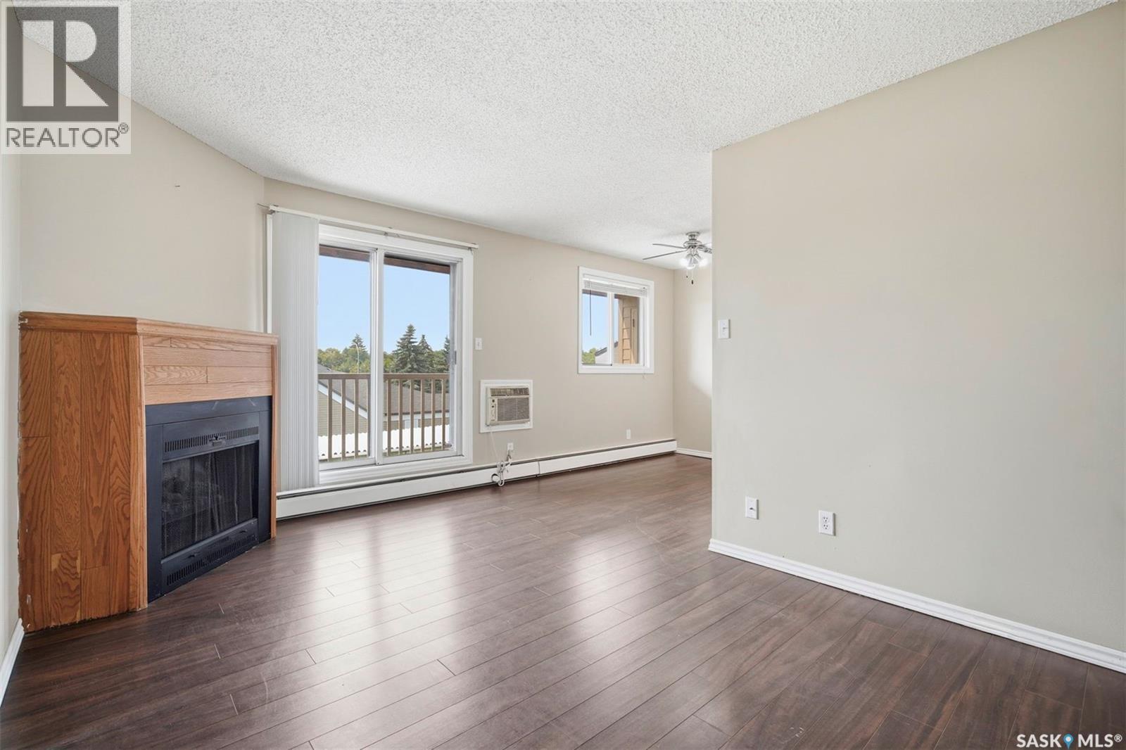 308 203 Tait Place Property Photo 12