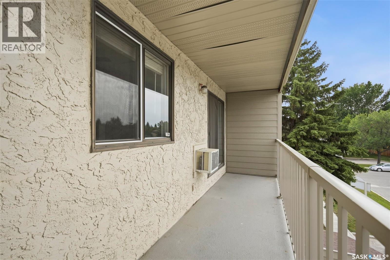 308 203 Tait Place Property Photo 14