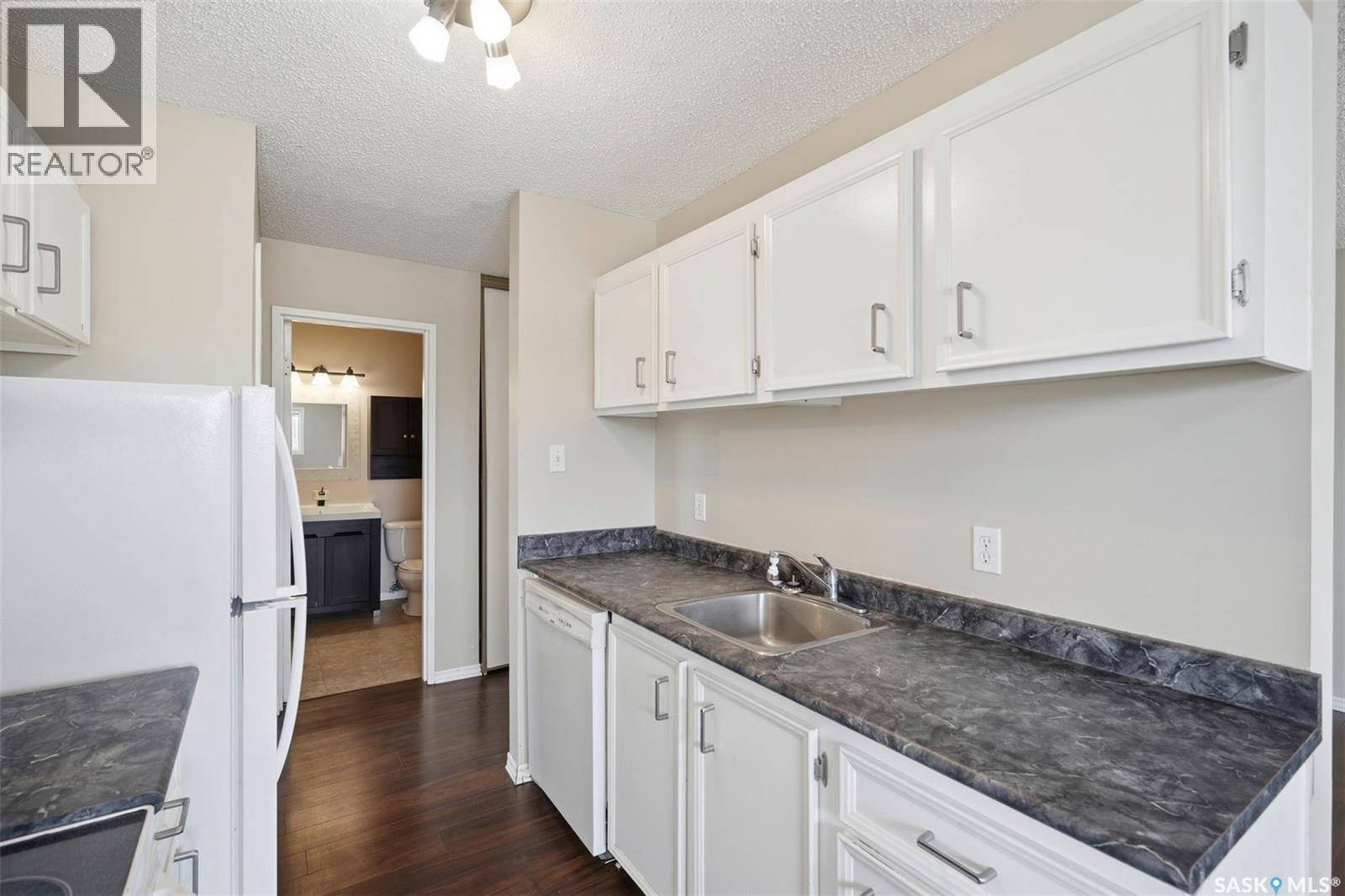 308 203 Tait Place Property Photo 19
