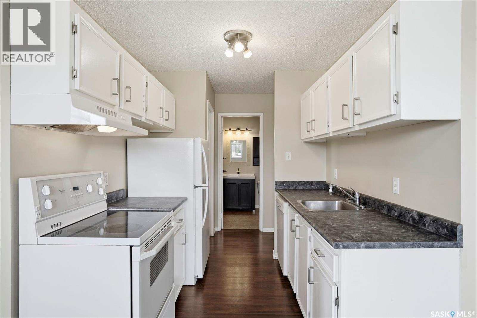 308 203 Tait Place Property Photo 20
