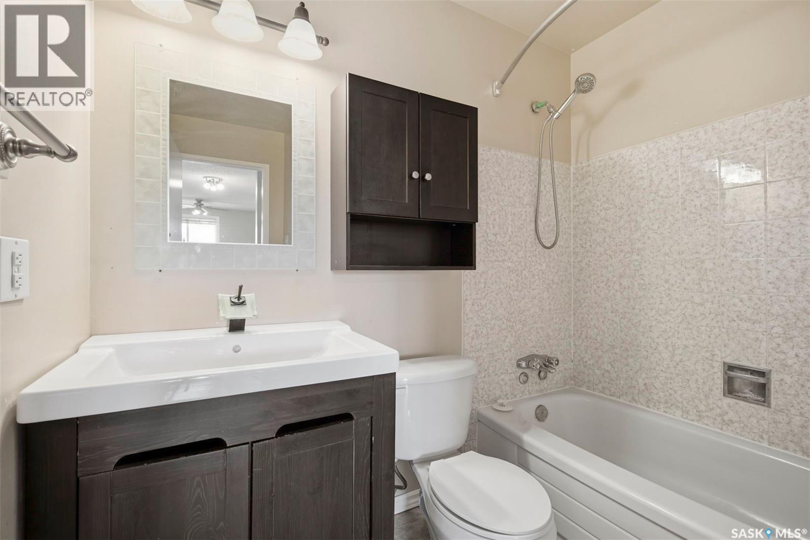 308 203 Tait Place Property Photo 23