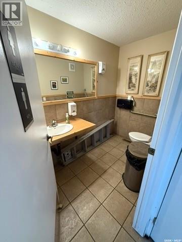 102 6 Highway N Property Photo 11