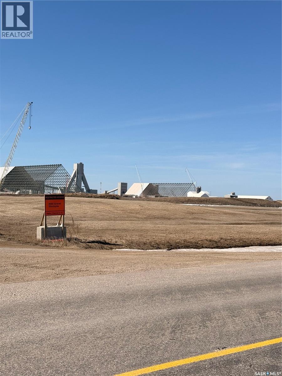 102 6 Highway N Property Photo 33