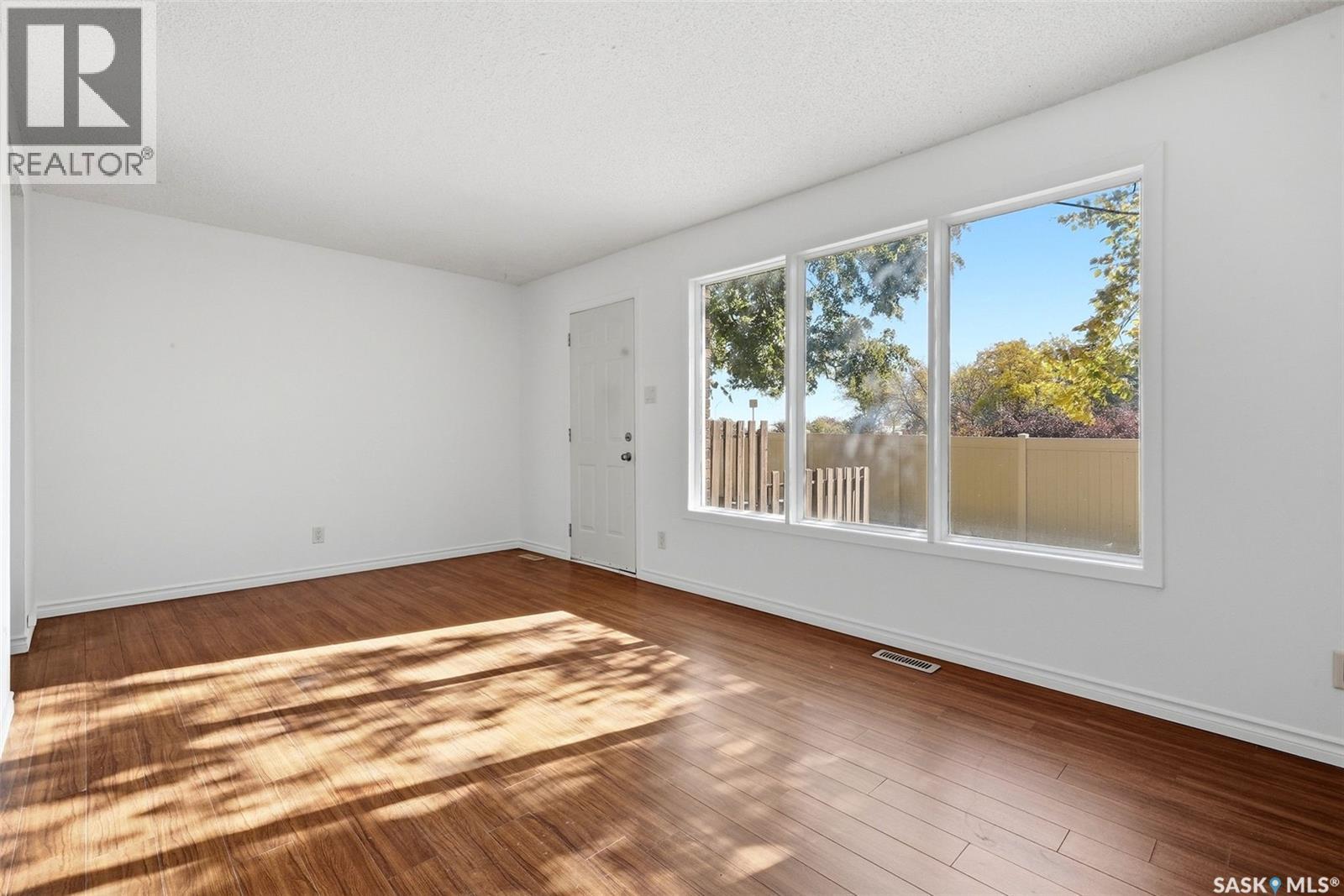 3804 Castle Road Property Photo 6